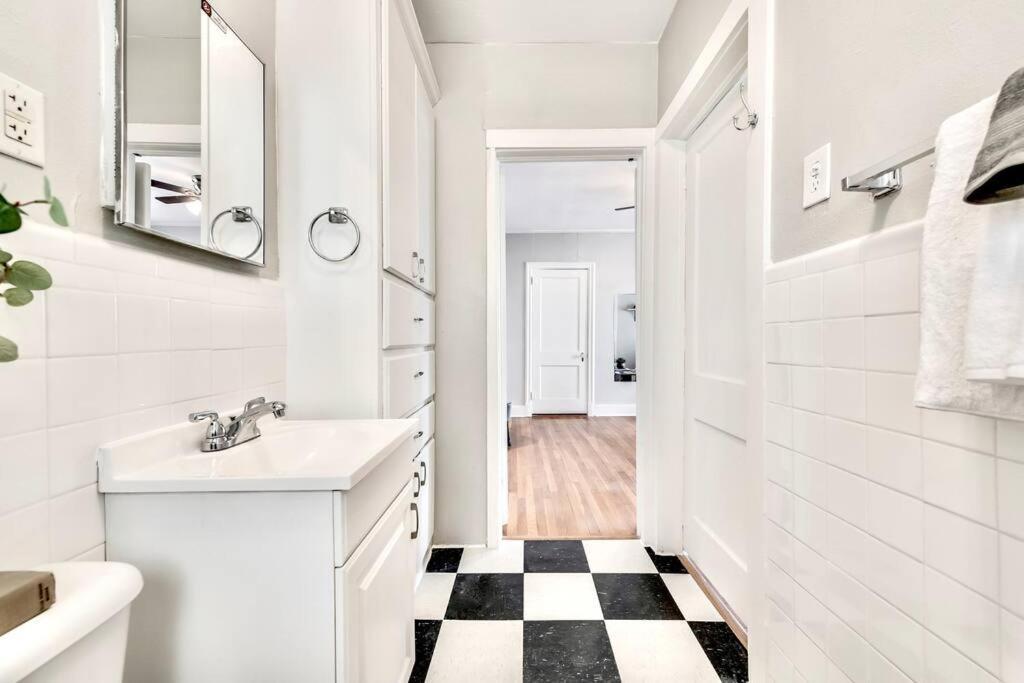 The Dreamy Escape On Lower Greenville Dallas Bagian luar foto